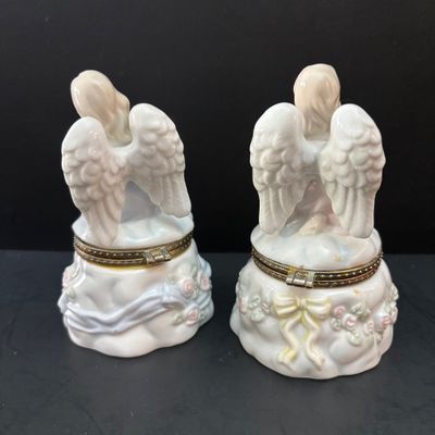 LOT 93: Antique Reflection by I. Godinger & Co. Porcelain Butterfly Basket, Lenox Masterpiece Collection Vase, Pedestal Urn Vases,...