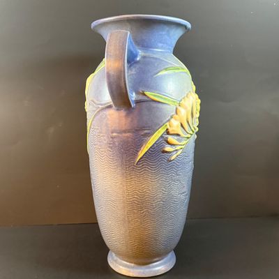 LOT 187: Large Vintage Roseville Blue Freesia Pattern Vase with Handles/Urn