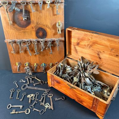 LOT 246: Large Collection of Keys on a Wooden Board and In a Wooden Box