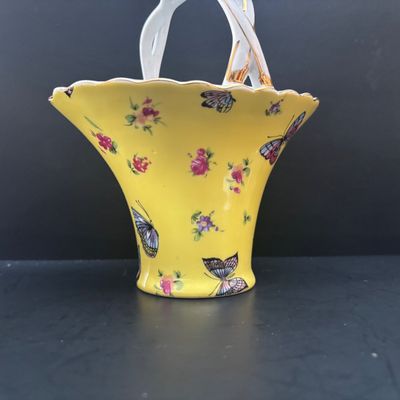 LOT 93: Antique Reflection by I. Godinger & Co. Porcelain Butterfly Basket, Lenox Masterpiece Collection Vase, Pedestal Urn Vases,...