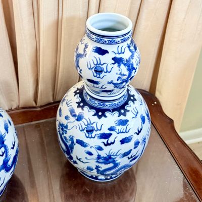 LOT 174: Vintage Blue and White Large Bombay Double Gourd Vase