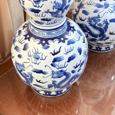 LOT 174: Vintage Blue and White Large Bombay Double Gourd Vase