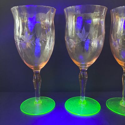LOT 105: Vintage Pink "Watermelon" & Uranium Depression Stemware