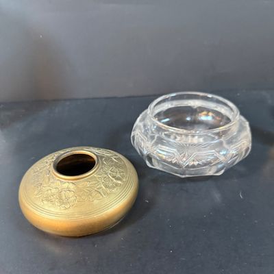 LOT 261: Mirrored Vanity Tray with Perfume Bottlers Perfume and More