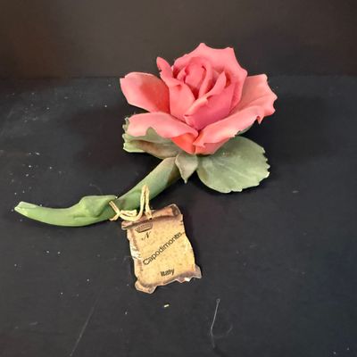 LOT 260: Set of 2 Capodimonte Porcelien Roses on a Mirrored Vanity Tray with Ceramic Roses