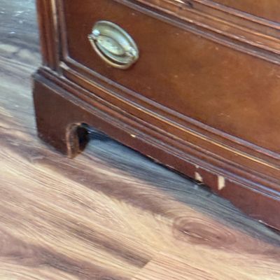 LOT 182: Bowed Front Chest of Drawers with Pull-Out Slide and Oval Hardware and Removable Glass Top