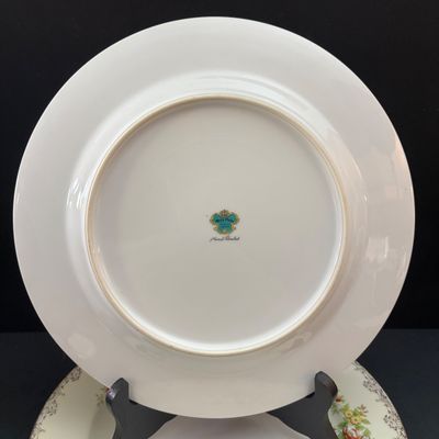 LOT 118: Large Collection of Salt Cellars, Nippon, Anchor Hocking Starlyte Cruet Set, Fifth Avenue Crystal Glass Covered Butter Dish w/...