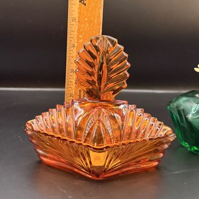 LOT 256: Green Glass Perfume Atomizer and an Amber Glass Lidded Trinket Box