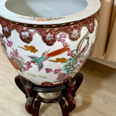 LOT 166: Ceramic Chinese Fishbowl with Wooden Stand