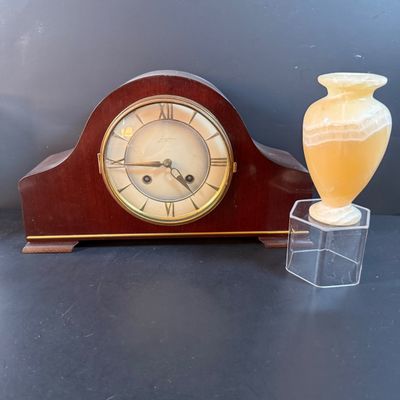 LOT 252: Vintage Junghans Art Deco Mantel Clock and Alabaster Vase
