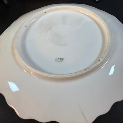 LOT 248: Victorian Inspired Collection of Plates, Figurines, Lamp and More