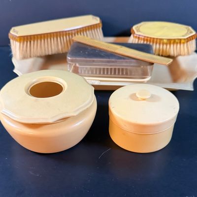 Lot 268: Vintage Celluloid Vanity Dresser Set - 12 Pieces