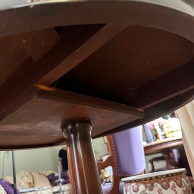 LOT 165: Vintage/Antique Woodend Pedestal Drum Table with Leather Top