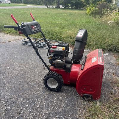 LOT 114: Craftsman 24" Clearing Width Snowblower w/Electric Start