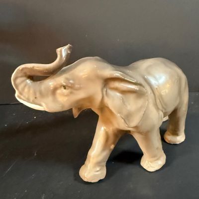 LOT 249: Elephant Collection Including a Planter, Figurines, Glass Trinket Box and a Giraffe Brass Bell