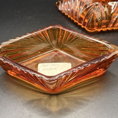 LOT 256: Green Glass Perfume Atomizer and an Amber Glass Lidded Trinket Box
