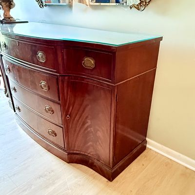Lot 170: Vintage Mahogany Serpentine Sideboard with Glass Top