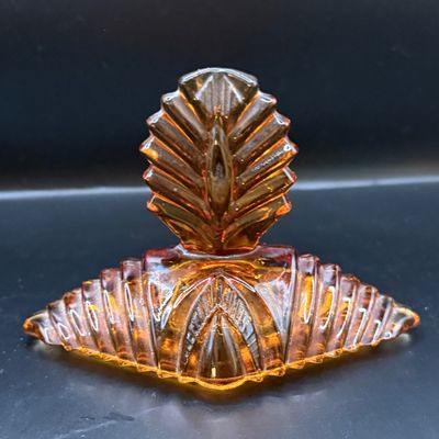 LOT 256: Green Glass Perfume Atomizer and an Amber Glass Lidded Trinket Box