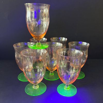 LOT 104: Vintage Pink "Watermelon" & Uranium Depression Glasses