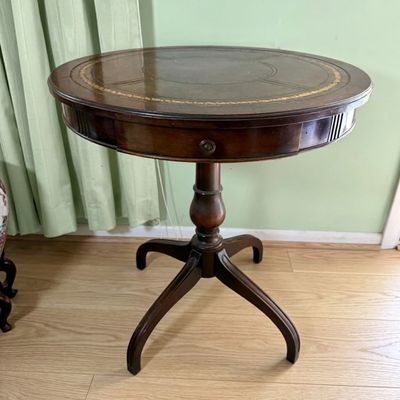 LOT 165: Vintage/Antique Woodend Pedestal Drum Table with Leather Top