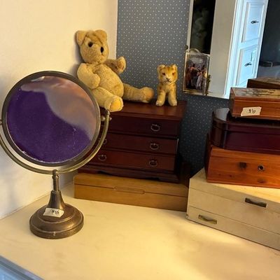 Sale Photo Thumbnail #181