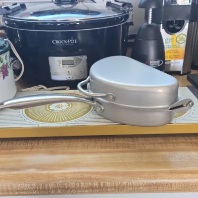 Sale Photo Thumbnail #391: Nordic ware omelet pan