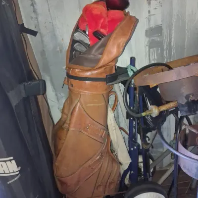 Sale Photo Thumbnail #542: Vintage leather golf bag with club set