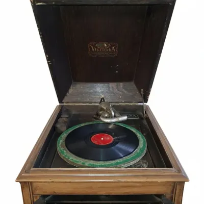 Sale Photo Thumbnail #485: Victrola vv xi floor model phonograph third image