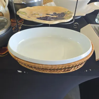 Sale Photo Thumbnail #51: Calaisio oval casserole dish with rattan basket