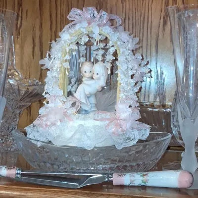Sale Photo Thumbnail #171: Vintage precious moments wedding cake topper