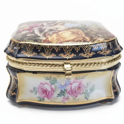 Sale Photo Thumbnail #188: A a importing co limoges style porcelain trinket box made in japan