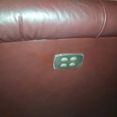 Sale Photo Thumbnail #469: Power reclining leather loveseat third image