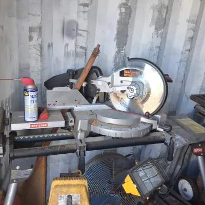 Sale Photo Thumbnail #549: Craftsman compound miter saw