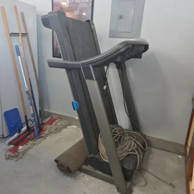 Sale Photo Thumbnail #313: Proform airtech folding treadmill