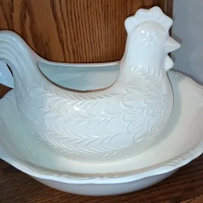 Sale Photo Thumbnail #110: Vintage white ceramic hen on nest tureen pier