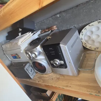 Sale Photo Thumbnail #228: Panasonic sa ak cd changer shelf system