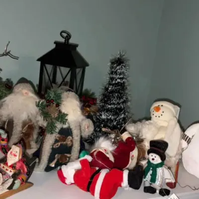 Sale Photo Thumbnail #578