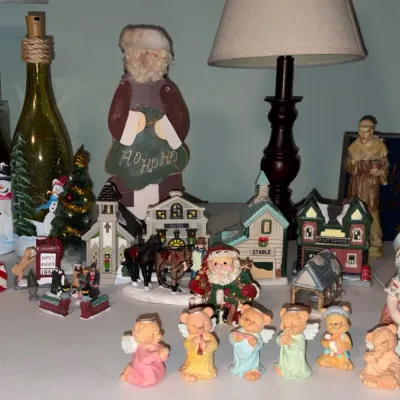 Sale Photo Thumbnail #579