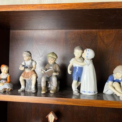 Sale Photo Thumbnail #137