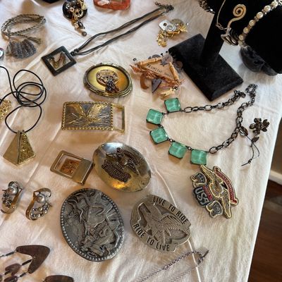 Sale Photo Thumbnail #176