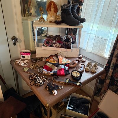 Sale Photo Thumbnail #164