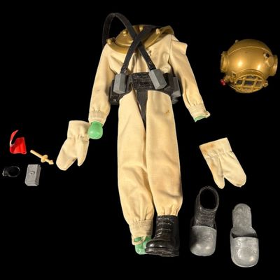 Sale Photo Thumbnail #218: Vintage 1964 G.I. Joe Deep Sea Diver Outfit