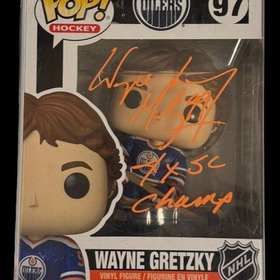Sale Photo Thumbnail #75: Wayne Gretzky Signed Funko Pop