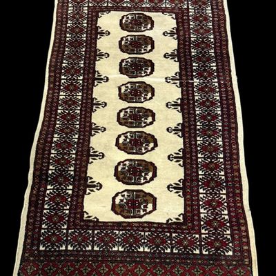 Sale Photo Thumbnail #312: Vintage Oriental Style Carpet