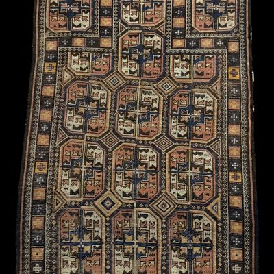 Sale Photo Thumbnail #295: Vintage Oriental Eastern Style Carpet