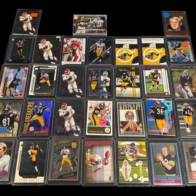 Sale Photo Thumbnail #336: Vintage Pittsburgh Steelers Football Cards