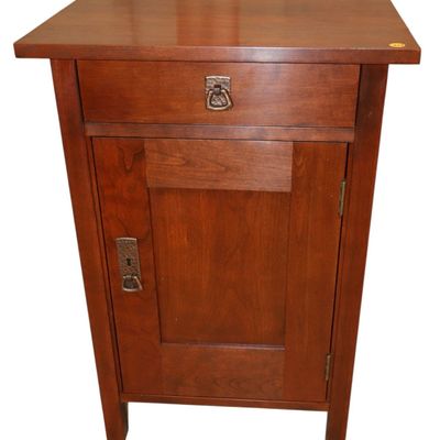 Sale Photo Thumbnail #16: Stickley arts & crafts cherry side cabinet, orig.