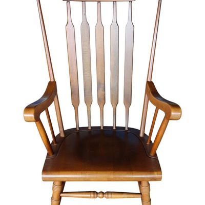 Sale Photo Thumbnail #352: Vintage maple arrow back rocker