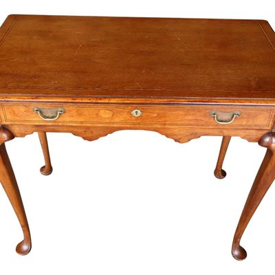 Sale Photo Thumbnail #371: VTG Southhampton mahogany QA inlaid desk