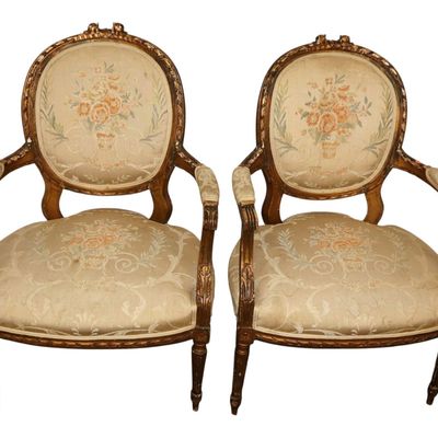 Sale Photo Thumbnail #315: Pair of antique French medallion back arm chairs